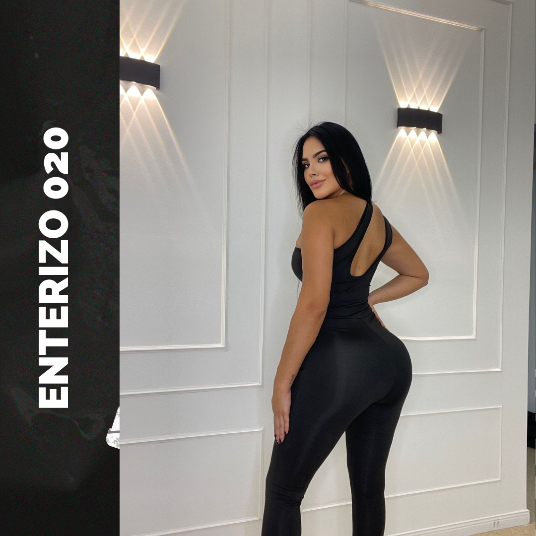 Enterizo Realza Curvas / Levanta miradas